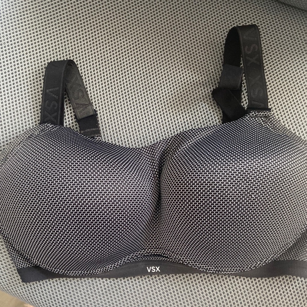 High impact sport bra